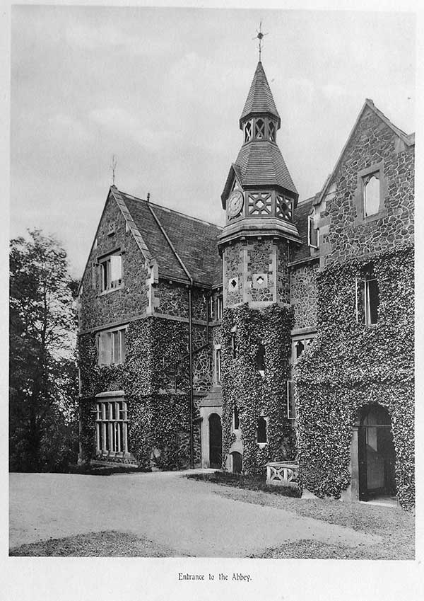 Abbey School entrance