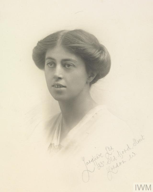 Evelyn Hilda Dixey MBE