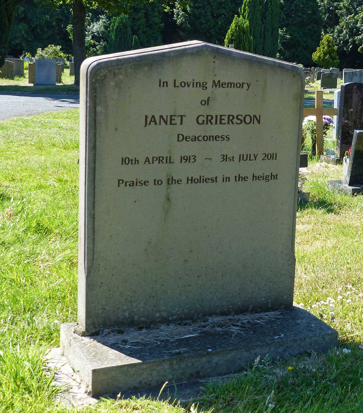 Inscription  on Janet Grierson memorial