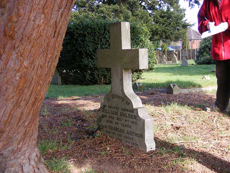Grave of William and Charles Holden