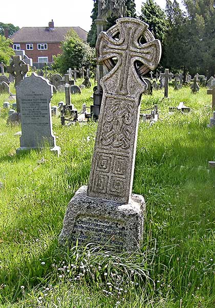 Memorial to CW Dyson Perrins and his family