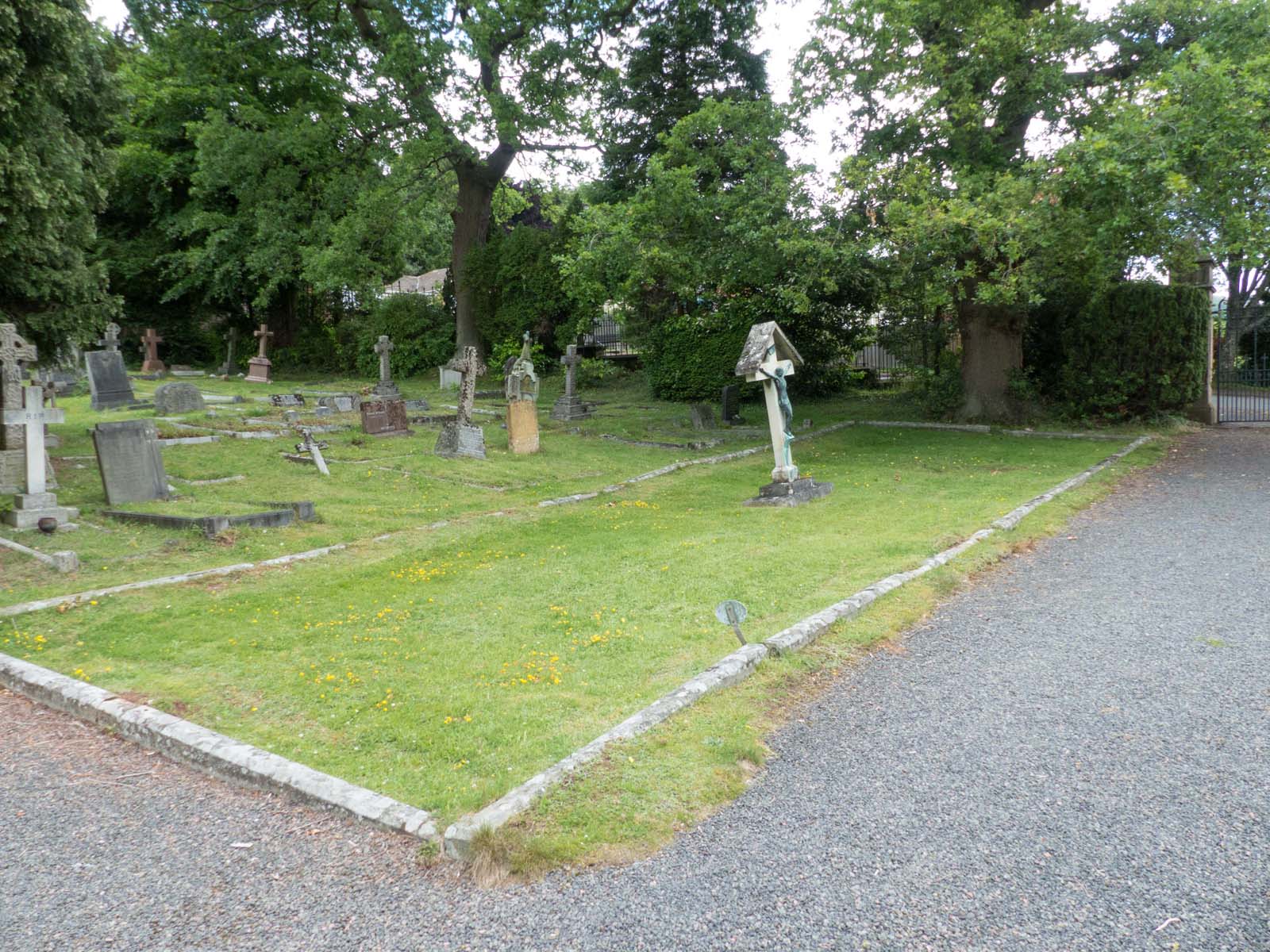 Burial plot of the Community of the Holy Name