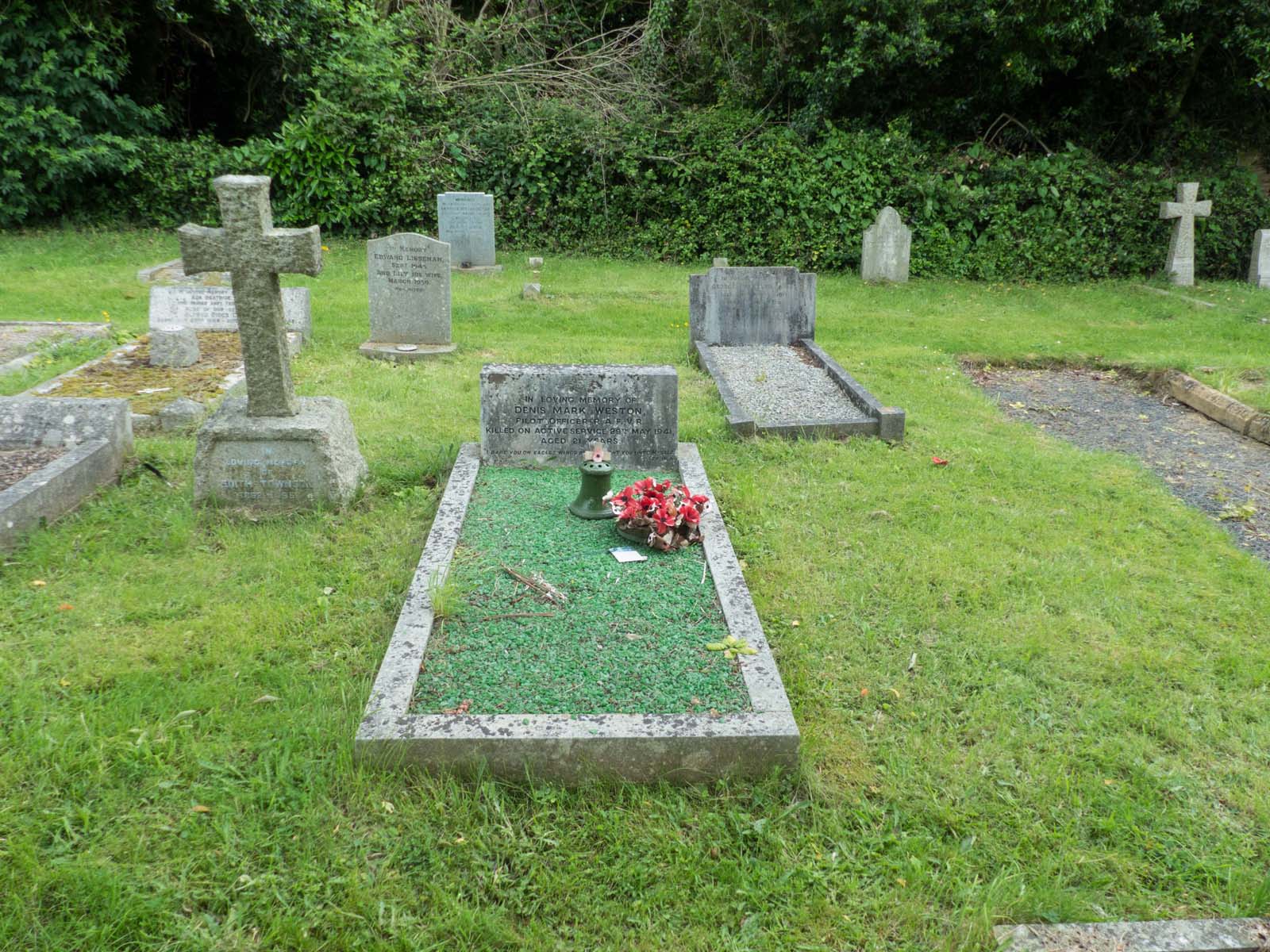 Grave of Denis Weston