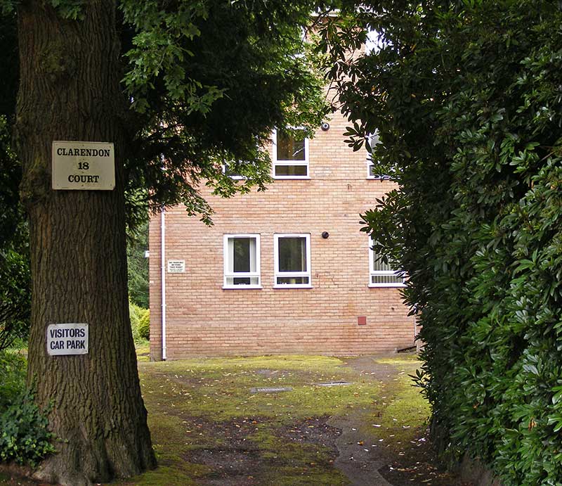Clarendon Court